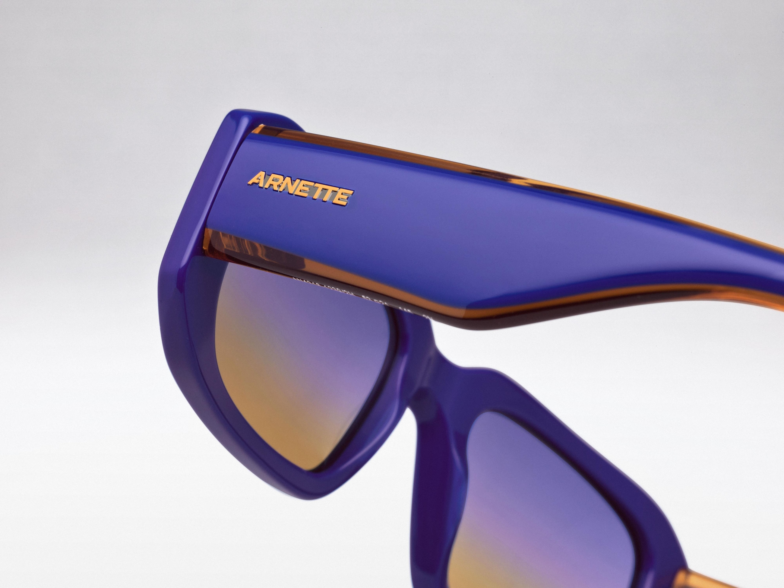 Arnette - AN4318