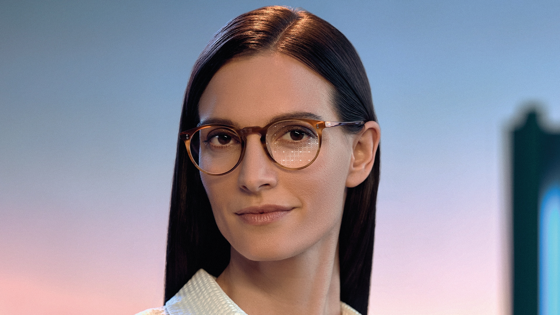 http://cms.essilorluxottica.com/caas/v1/media/108808/data/picture/401392de4032a3ffde3494278b3f4f53.jpg