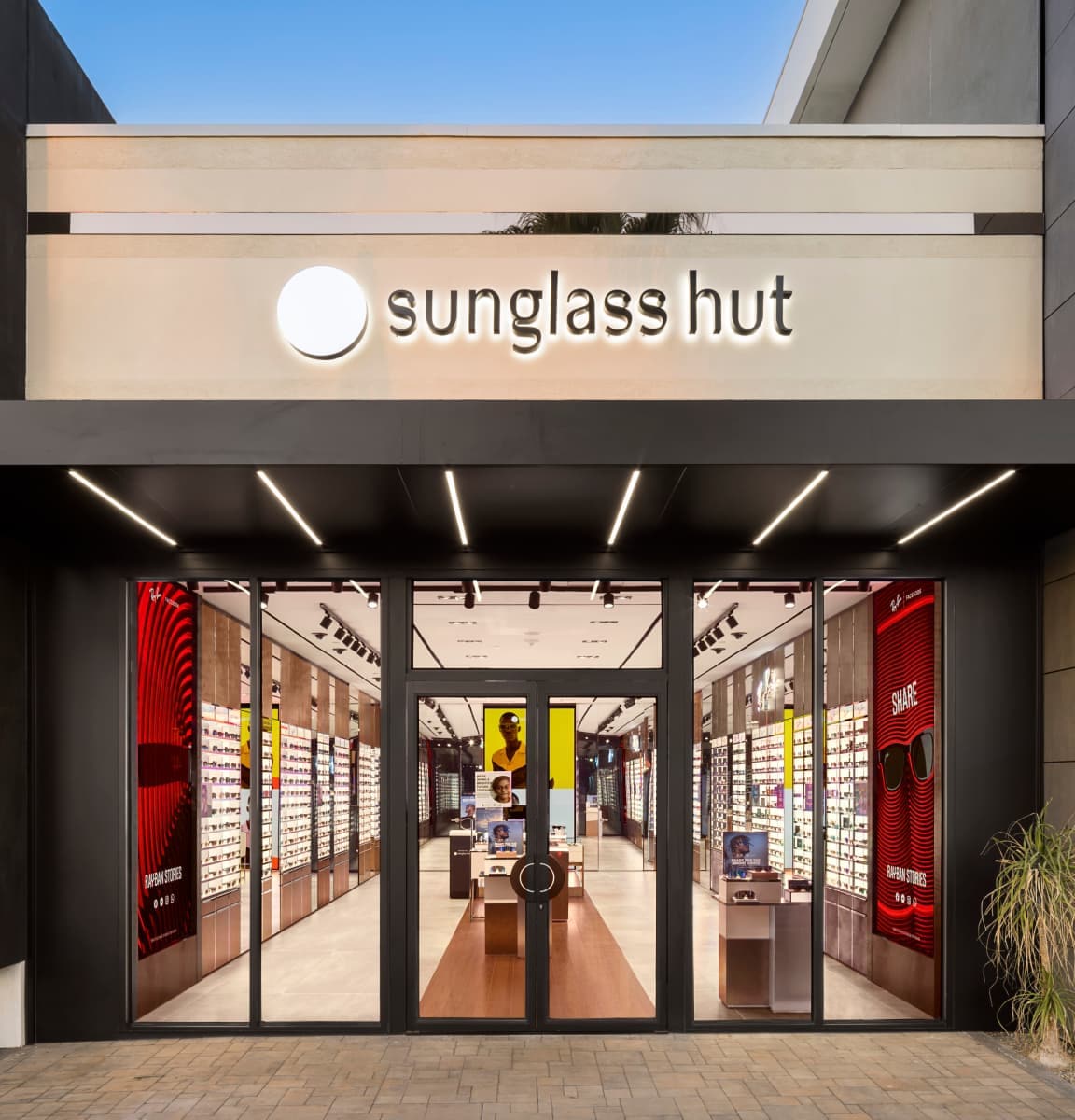 Optica sunglass hut hotsell